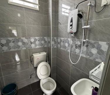 Mentakab House | MP Homestay 1-Masterbedroom