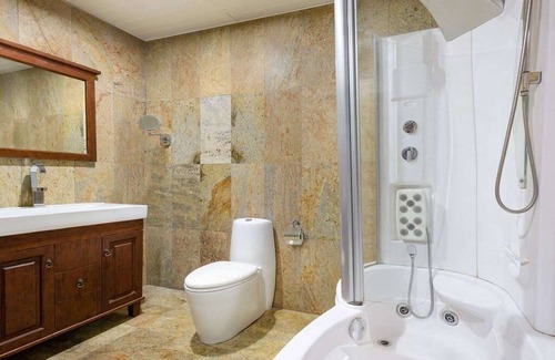 Okpanam Hotel | MT DELUXE HOTEL ASABA