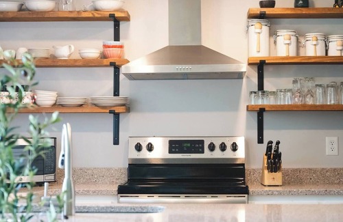 Wintergreen Apartment | Mtn View at Swoopside Hideaway: Walk to Everything - Prime Location