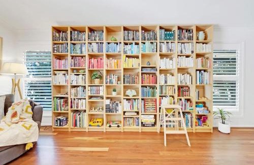 Mudjimba House | Mudjimba Beach Haven - Stroll to the Water