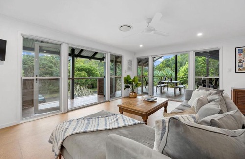 Mudjimba House | Mudjimba Beach House