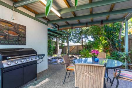 Mudjimba House | Mudjimba Esplanade Villa