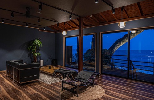 Inatori RV Rental | mukaian house rental 1 night and 2 meals Glamp/Kamo District Shizuoka