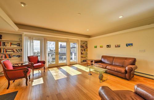 Marion Center House | Multi-Level Marion House Loft, Deck and Ocean Views