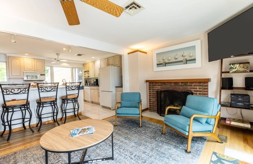 Arnold House | Multi-unit Waterfront Home with Private Pool and Pier Mins to Downtown Annapolis