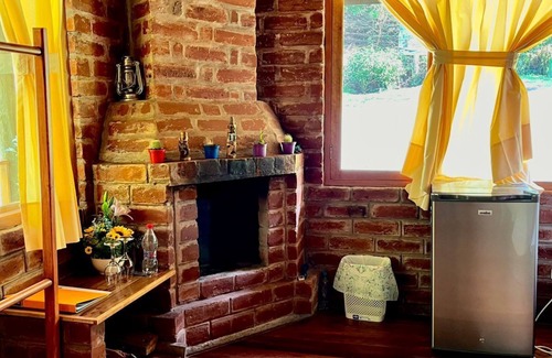 Banos de Agua Santa Cabin | Munay Wasi by Hospedaje Punztan 1-bedroom cabin in Baños de Agua Santa