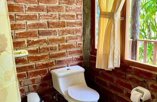 Banos de Agua Santa Cabin | Munay Wasi by Hospedaje Punztan 1-bedroom cabin in Baños de Agua Santa