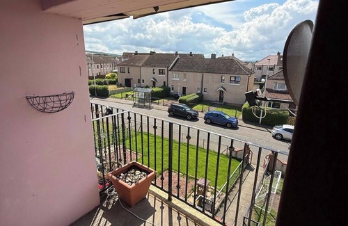 Musselburgh Apartment | Musselburgh Apartment with 3 Bedrooms