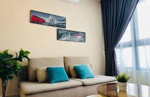 Taman Pertama Apartment | MVC30#Family Suite 8pax 3 Rooms Sunway Velocity Mall Cheras IKEA Mytown Short Walk to MRT & LRT Maluri