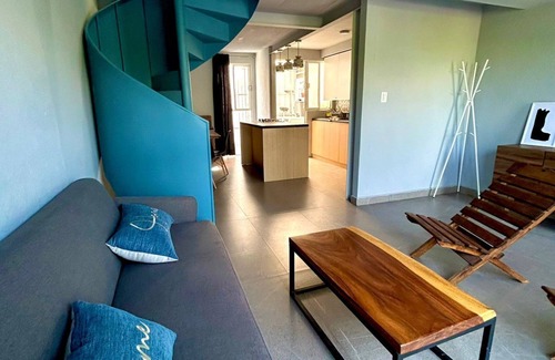 Tlaxcalancingo House | 10 min to Angeloplis! Family-sized, Netflix w/playground and Football park