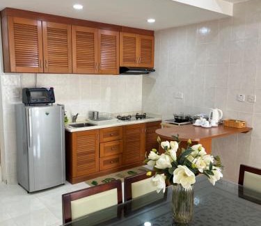 Si Rusa Apartment | My Bayview Staycation