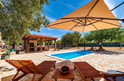 Stankovci Villa | MY DALMATIA - Authentic villa Malou with private swimming pool