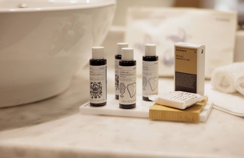 Chlomos Hotel | Mythos Panorama - Adults only