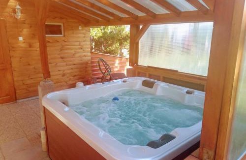 Lukacshaza Apartment | Négy Évszak Vendégház