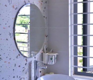 Thuy Xuan House | Nắng Homestay Huế