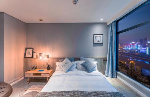 Yuzhong Hotel | N·time High Altitude River View Hotel