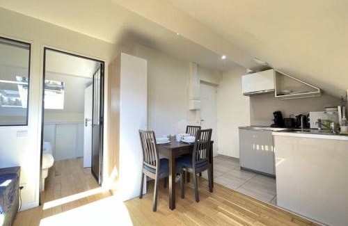 Jouy-en-Josas Apartment | N5 Appart Jouy proche HEC RER C