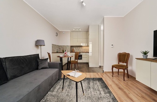 Srodmiescie Apartment | Na Szańcach 8E | Spacious Apartment | Balcony