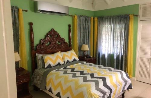 St. Ann's Bay Apartment | Nadz chalet