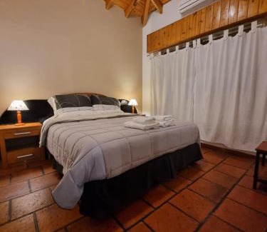 Tristan Suarez House | Nagual B&B - Airport Shuttle