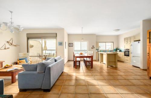 Nahariya Apartment | Nahariya Beachside Comfort Stay by Sea N Rent