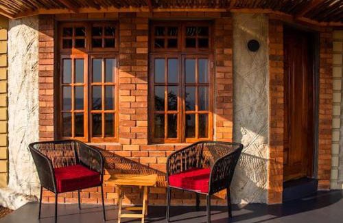 Mto wa Mbu Hotel | Naibala Manyara Lodge