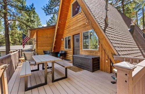 Kachina Village House | Nakai Trail 4-br A-frame Firepit Game Rm Sauna