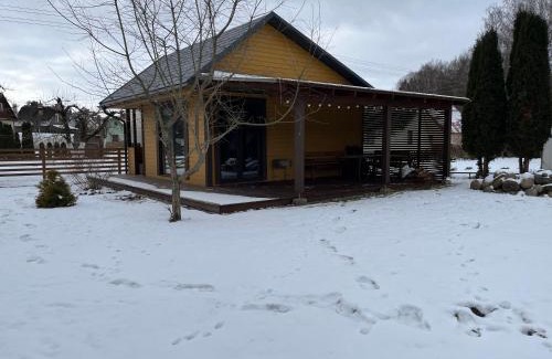 Moletai District Municipality House | Namelis Saulės gatvėje prie Siesarties ežero