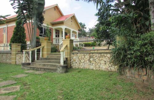 Kireka House | Namugongo Holiday Home