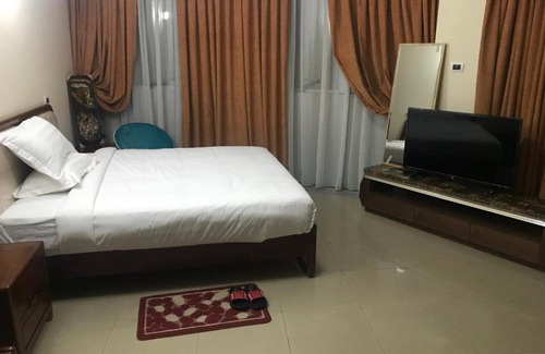 Bole House | Nanaya Guest House