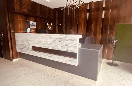 Udumalaipettai Hotel | Nandha Grande