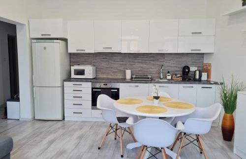 Szeged Apartment | Napfény apartman
