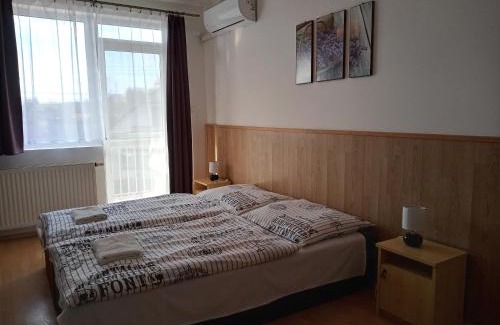 Ujudvar House | Napsugár Vendégház