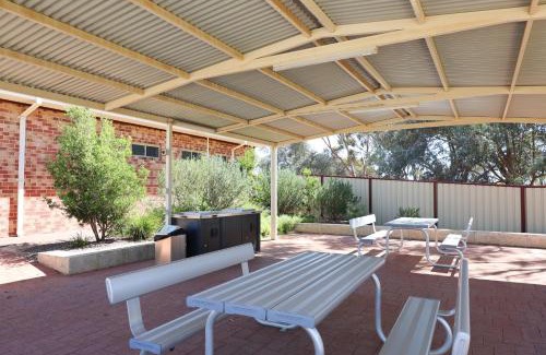Narembeen Other | Narembeen Caravan Park
