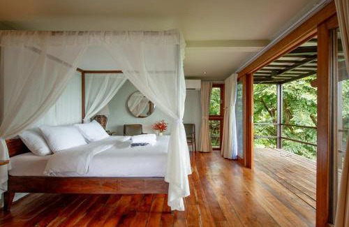 Laurel Bed & Breakfast | Narra Hill Tagaytay