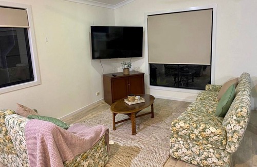 Nerang Cottage | Natural Acreage Living