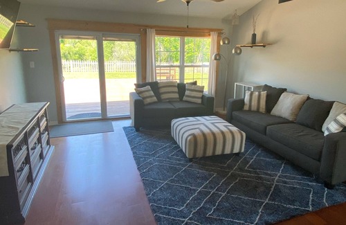 Sandalwood House | Nature Escape at Jax Beach
