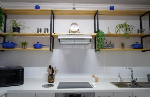 Grassy Park House | Nature's Rest