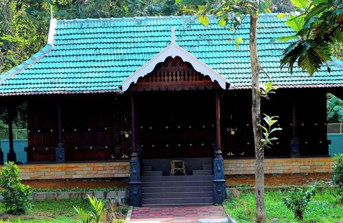 Kothamangalam Apartment | Nature stay in a serene, peaceful village ambience with uncompromised Luxury