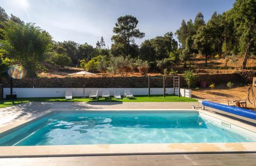 Castanheira de Pera Villa | Nature Tourism Quinta Nova