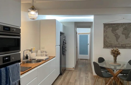 Kiels Mountain Apartment | Natures Nook - Central Sunshine Coast