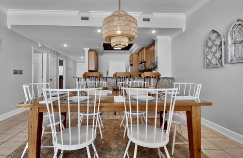 Navarre Beach Condo | Navarre Beach Regency 111 For Good Times & Tan Lines!