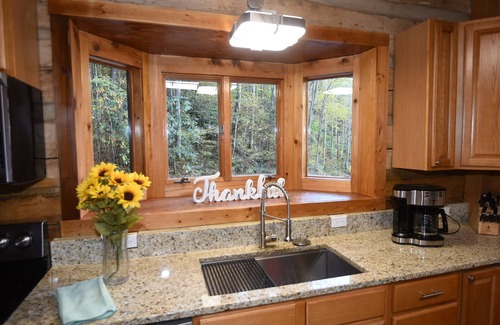 Marshall Cabin | NC cabin for rent - Sanctuary at Big Pine