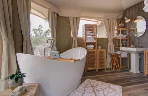 Spicewood Cabin | Ndotto Rustic Luxury Resort Glamping