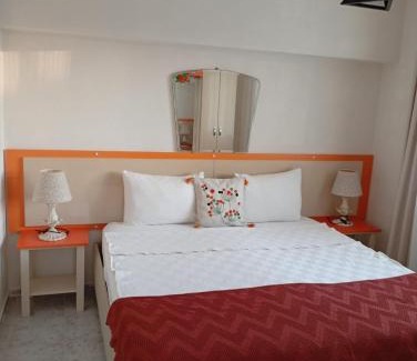 Sigacık Apartment | NEŞELİ APART BAHÇE CAFE