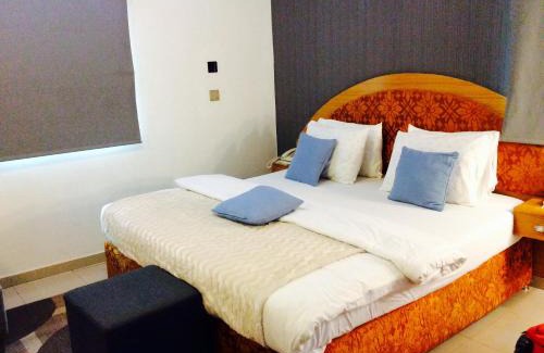 Asaba Hotel | Ne-yo hotel & rv lodges