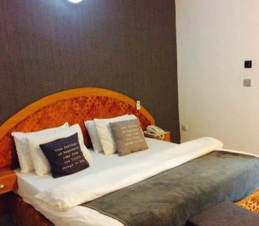 Asaba Hotel | Ne-yo hotel & rv lodges