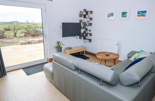 Connemara House | Nead na bhFáinleog Swallows Nest