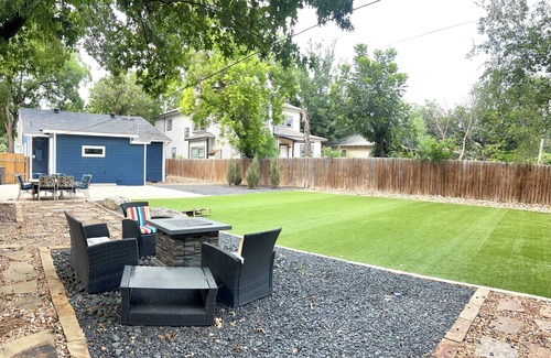 Highland Park House | Near Downtown with Huge Private Backyard w/Turf