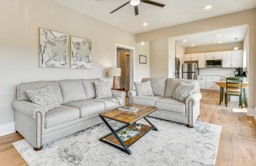 Maggie Valley Apartment | Near Hiking Mtn-View Maggie Valley Escape!